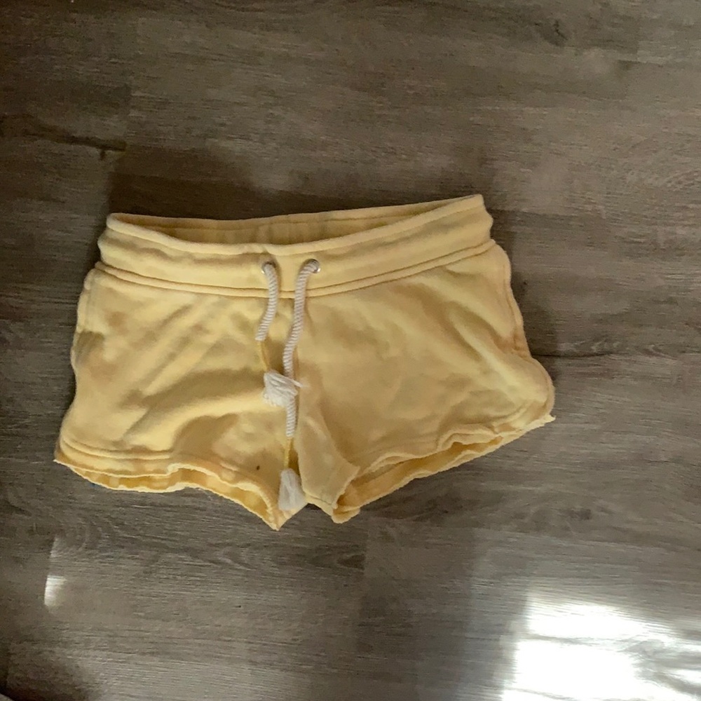 Comfy yellow shorts